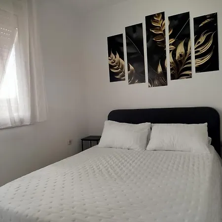 Gala With Free Parking Near Old Town Appartement Split