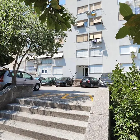 Apartament Gala With Free Parking Near Old Town
